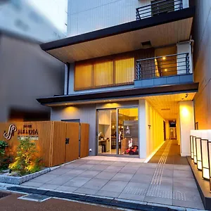 מלון Meldia Shijo Kawaramachi Annex ***