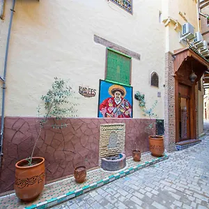 Lala Zahra Riad Fez
